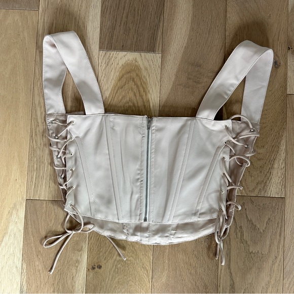Rumoured Adjustable Corset Top - Picture 2 of 2